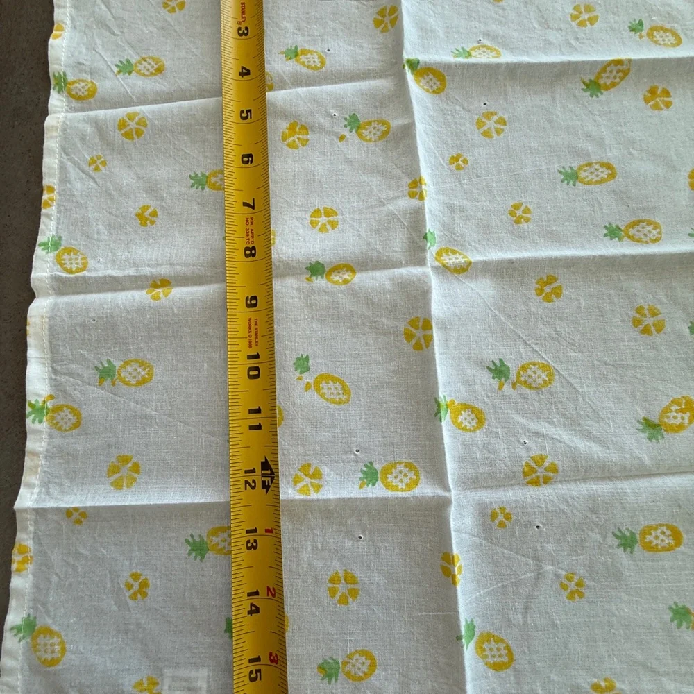 Vintage napkins pineapple print “means welcome “ , set of 8, NWOT